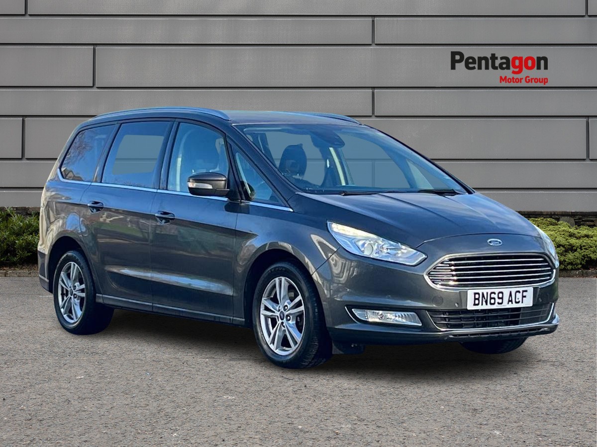 Main listing image - Ford Galaxy