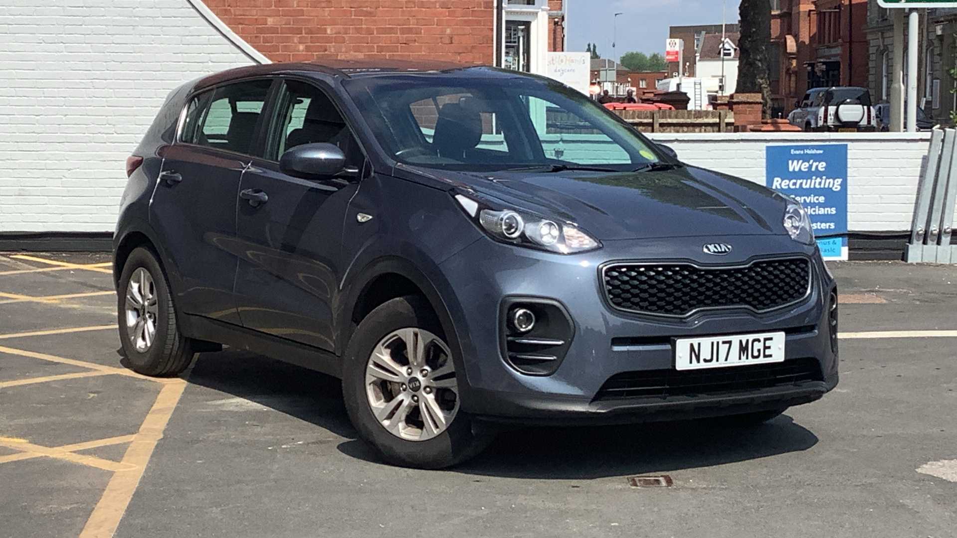 Main listing image - Kia Sportage