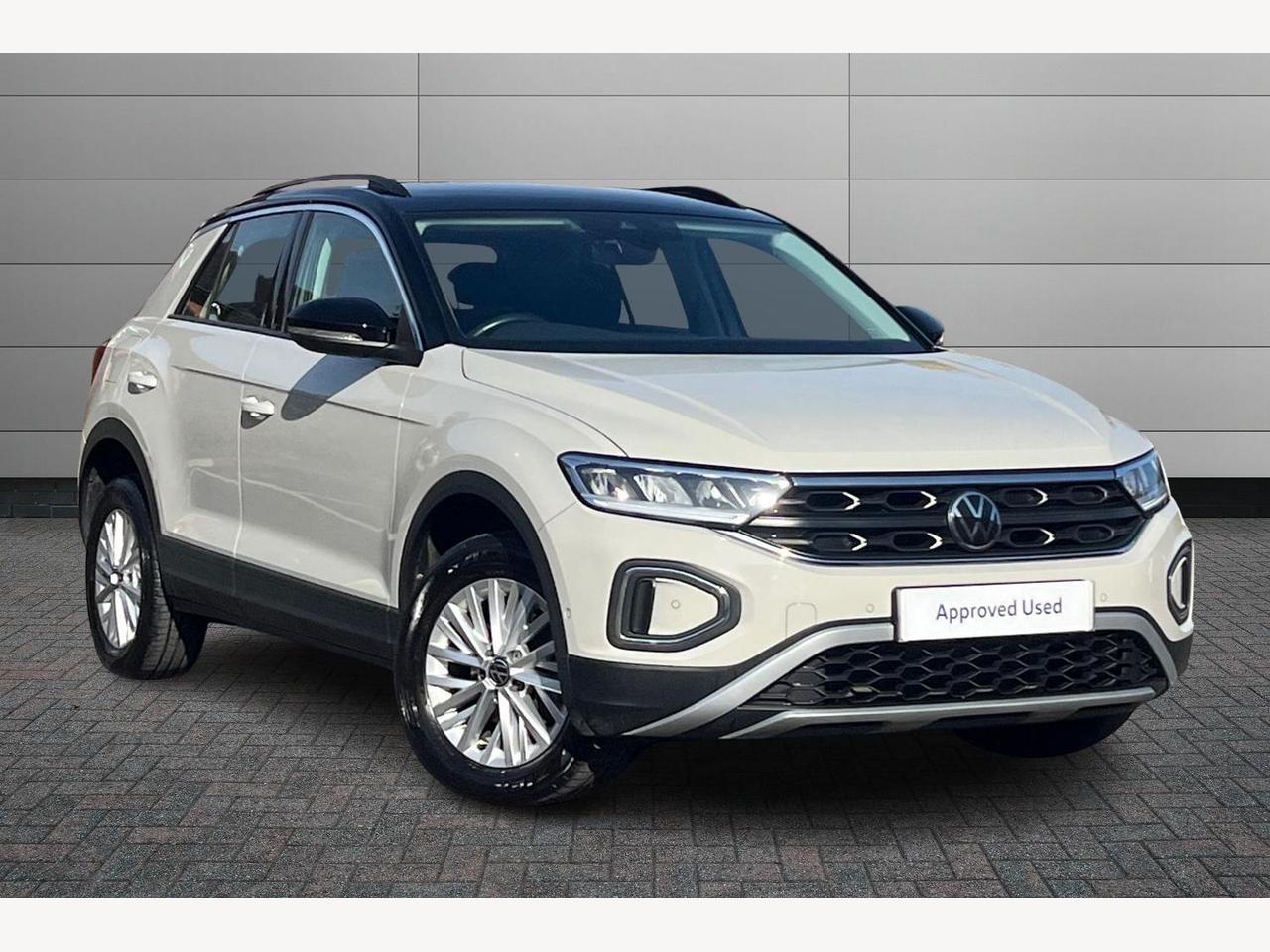 Main listing image - Volkswagen T-Roc