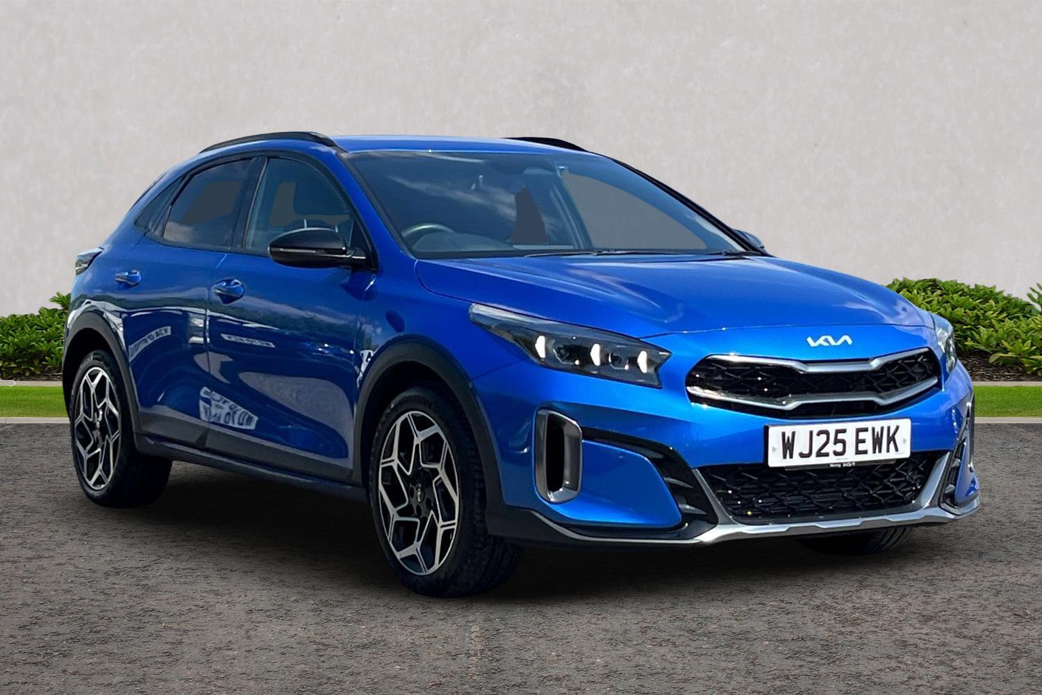 Main listing image - Kia XCeed
