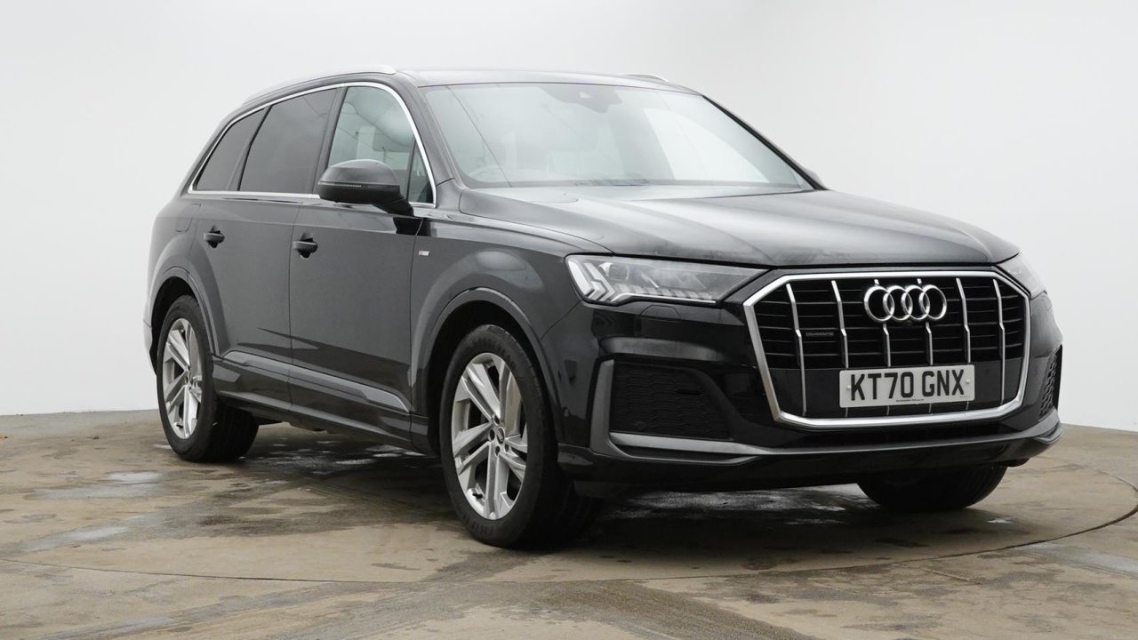 Main listing image - Audi Q7