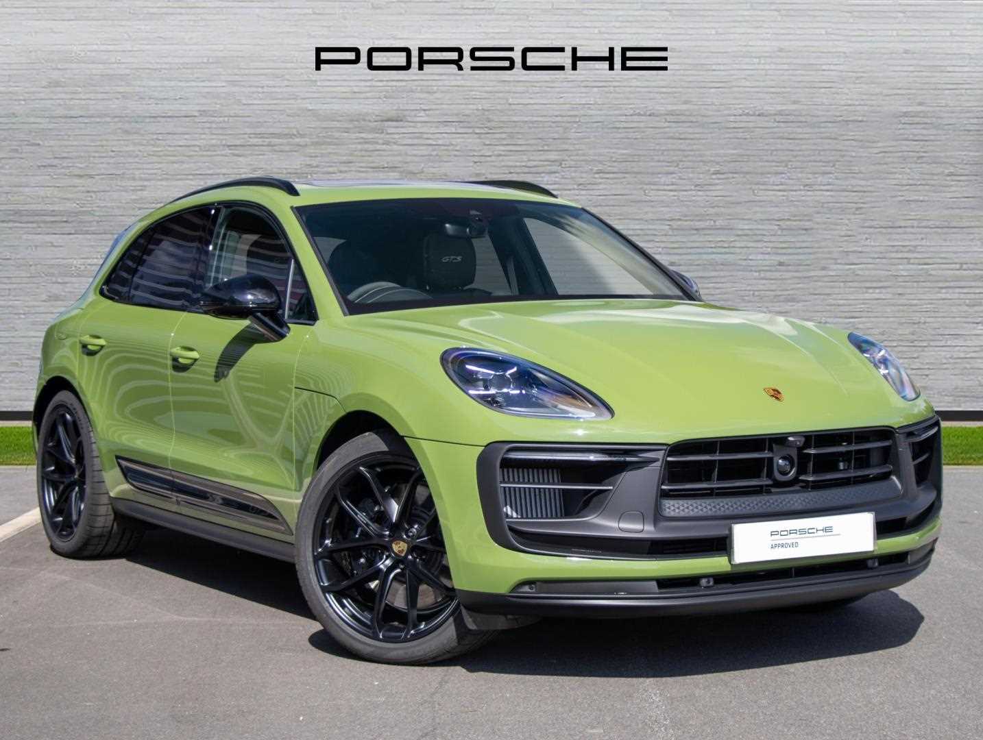 Main listing image - Porsche Macan