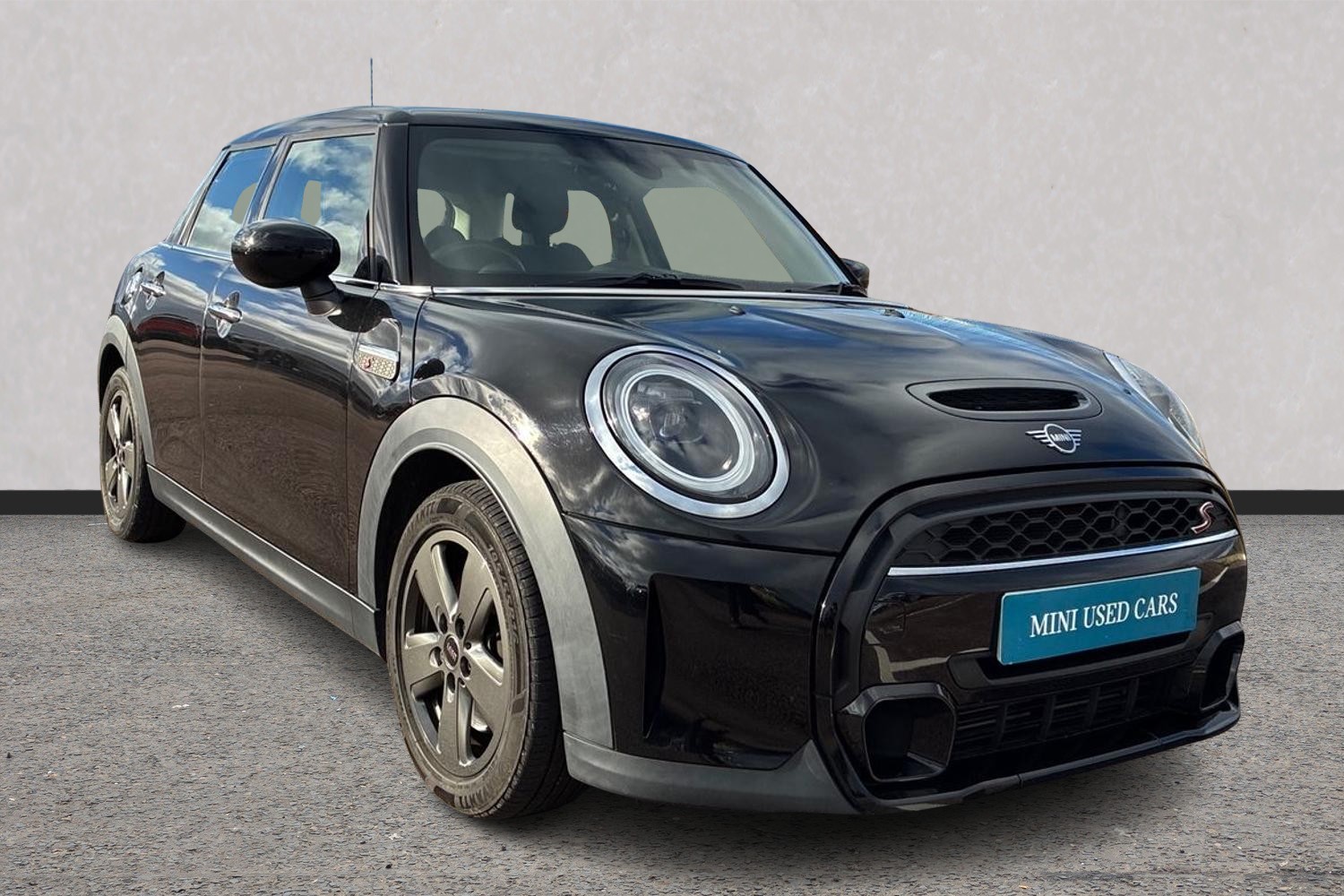 Main listing image - MINI Hatchback
