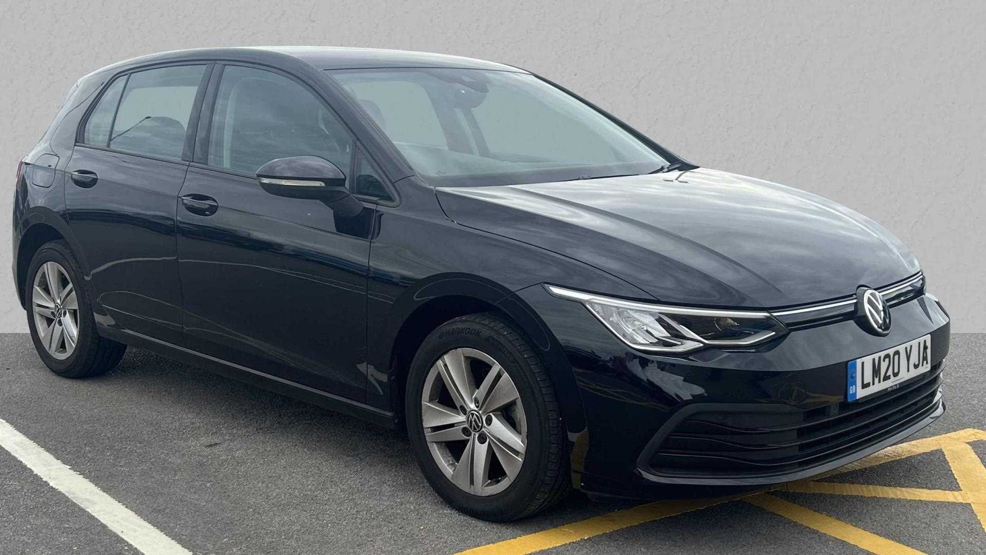 Main listing image - Volkswagen Golf