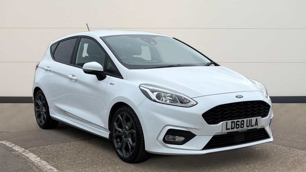 Main listing image - Ford Fiesta