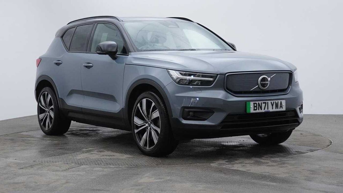 Main listing image - Volvo XC40 Recharge