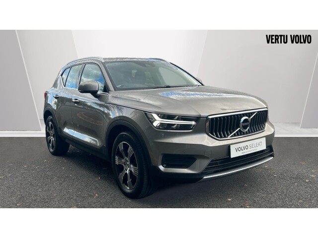 Main listing image - Volvo XC40