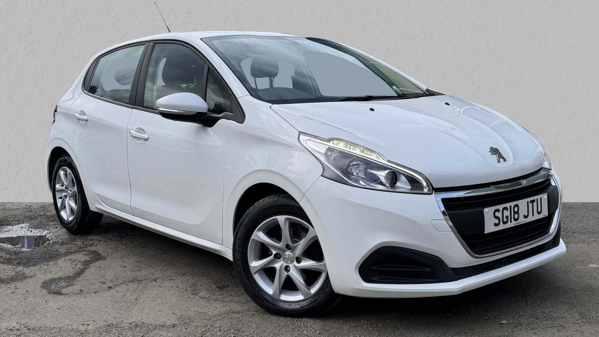 Main listing image - Peugeot 208