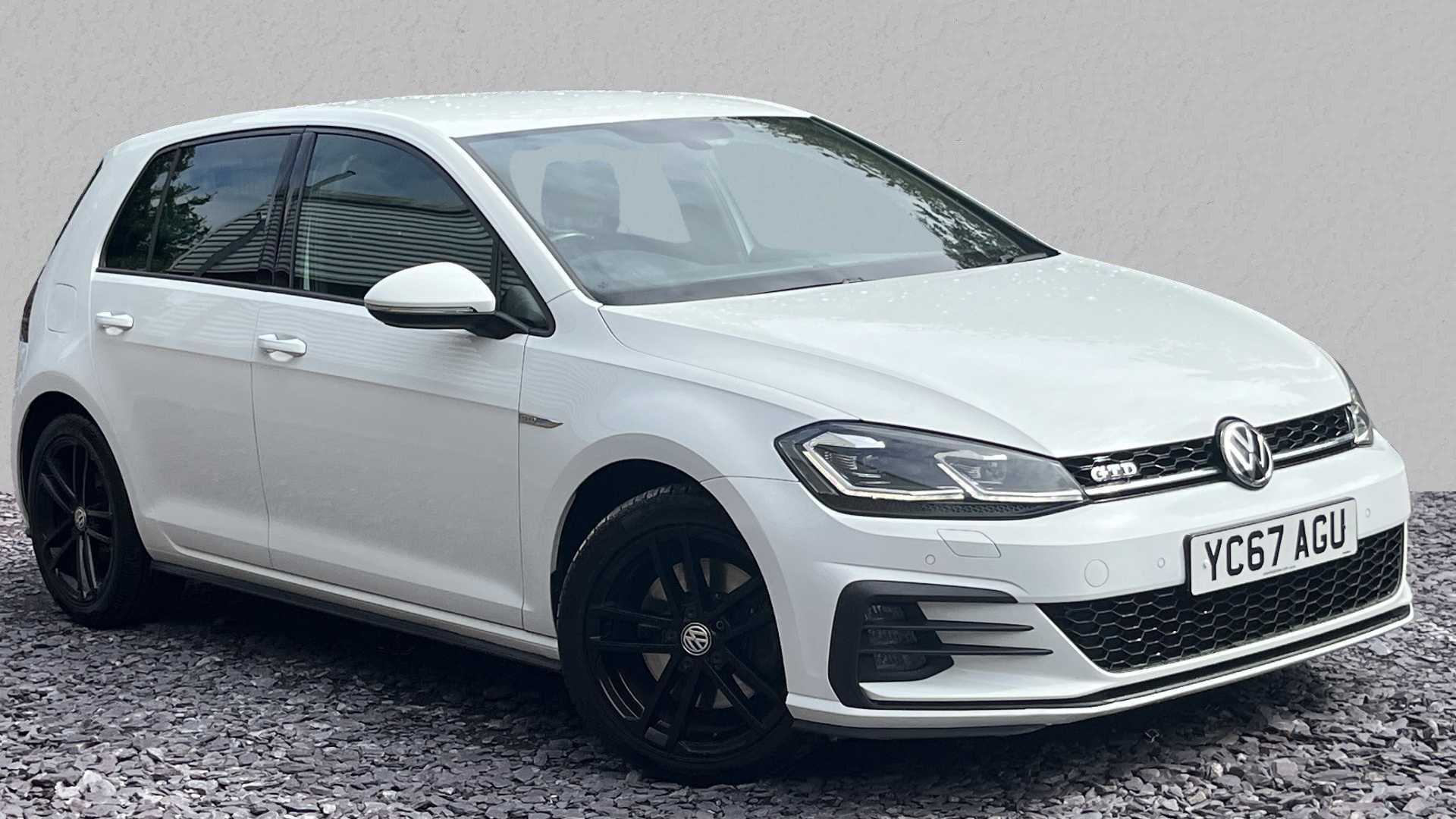 Main listing image - Volkswagen Golf