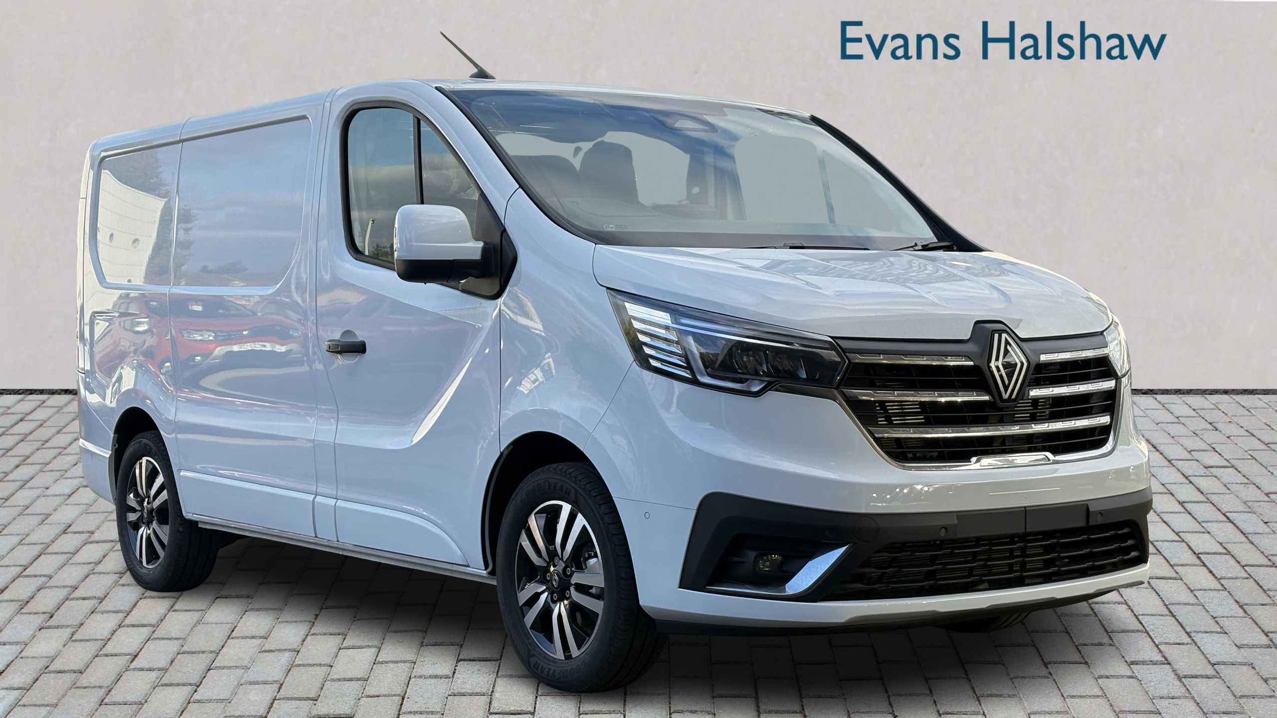 Main listing image - Renault Trafic