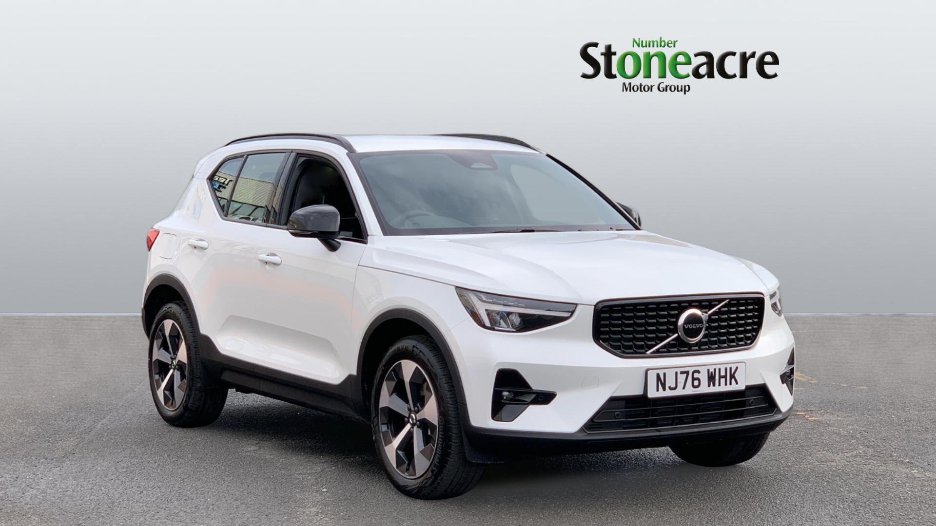 Main listing image - Volvo XC40