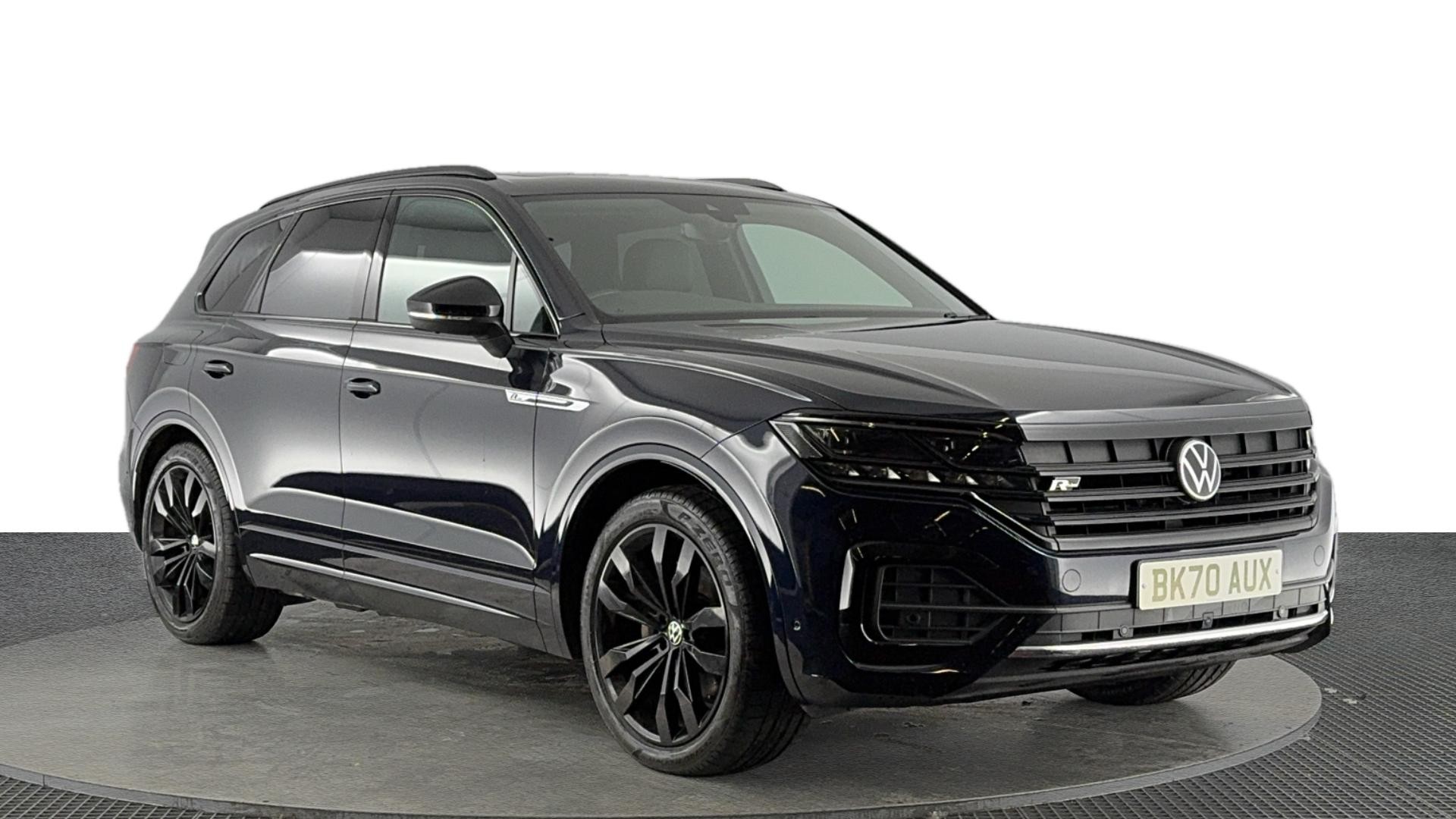 Main listing image - Volkswagen Touareg