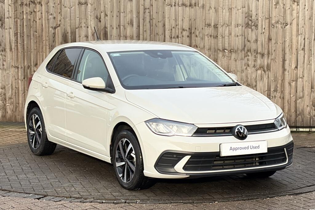 Main listing image - Volkswagen Polo
