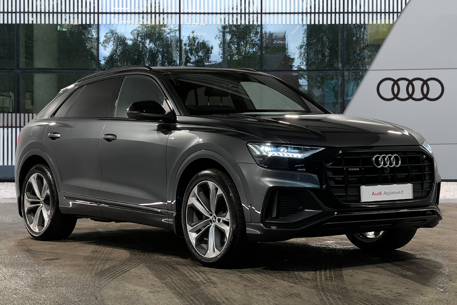 Main listing image - Audi Q8