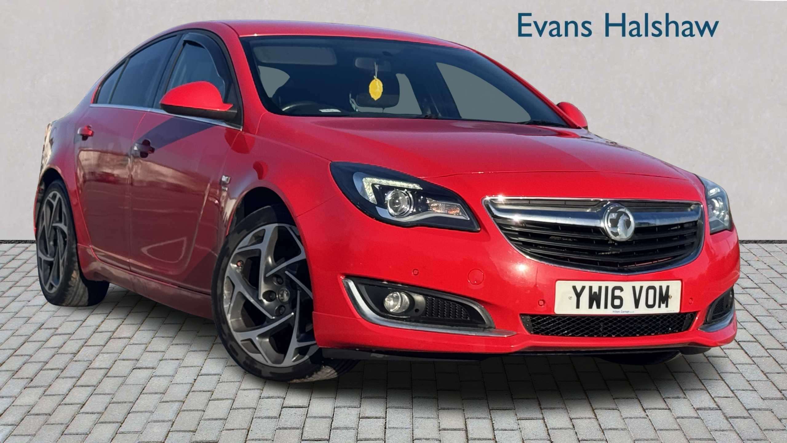Main listing image - Vauxhall Insignia
