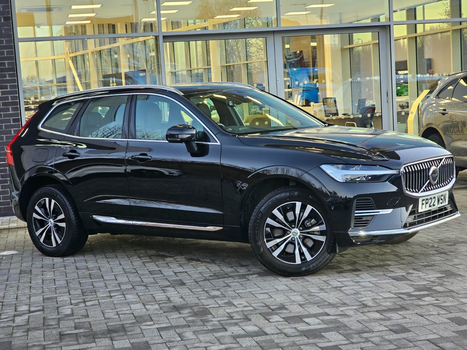 Main listing image - Volvo XC60