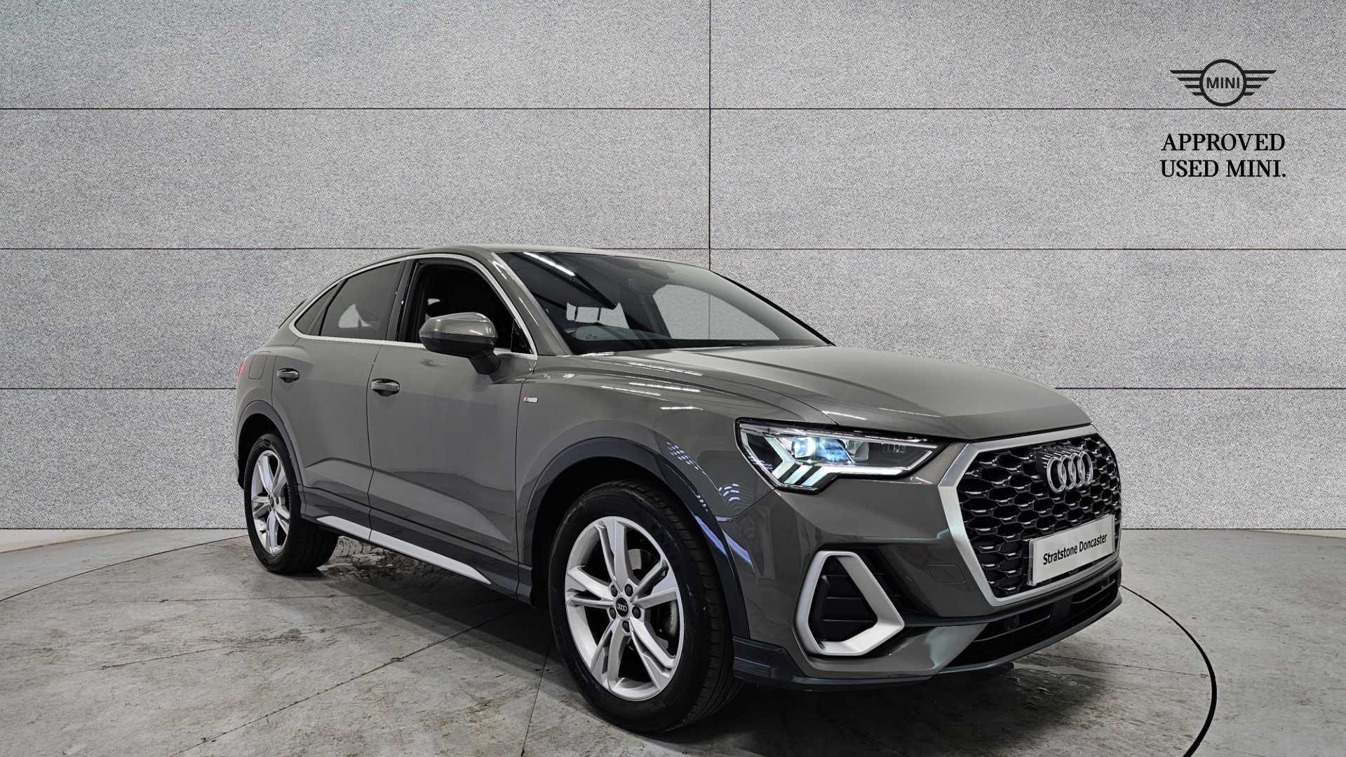 Main listing image - Audi Q3