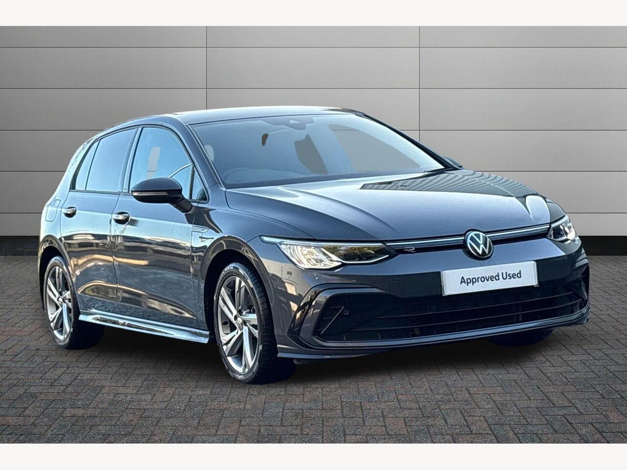 Main listing image - Volkswagen Golf