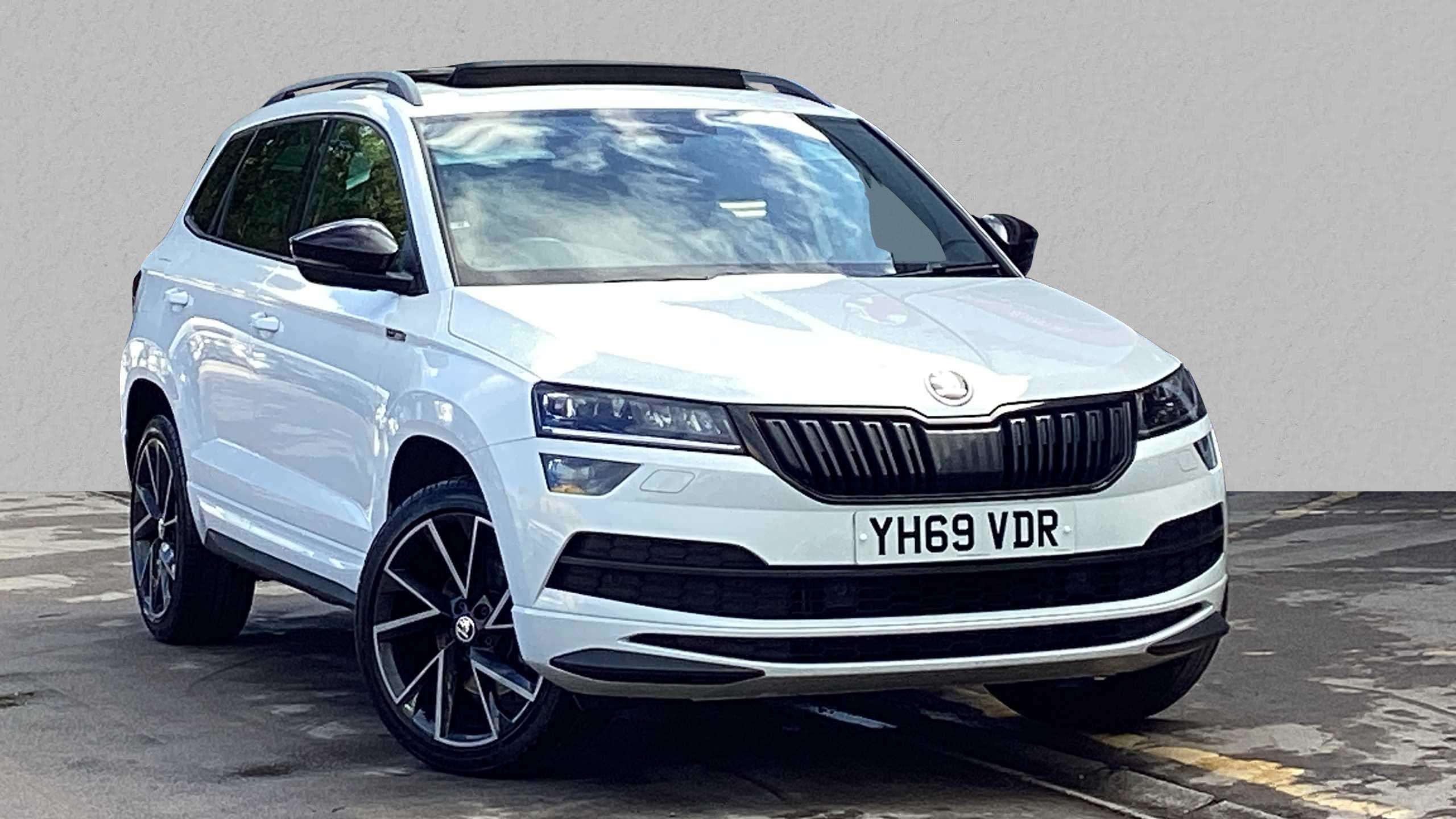 Main listing image - Skoda Karoq