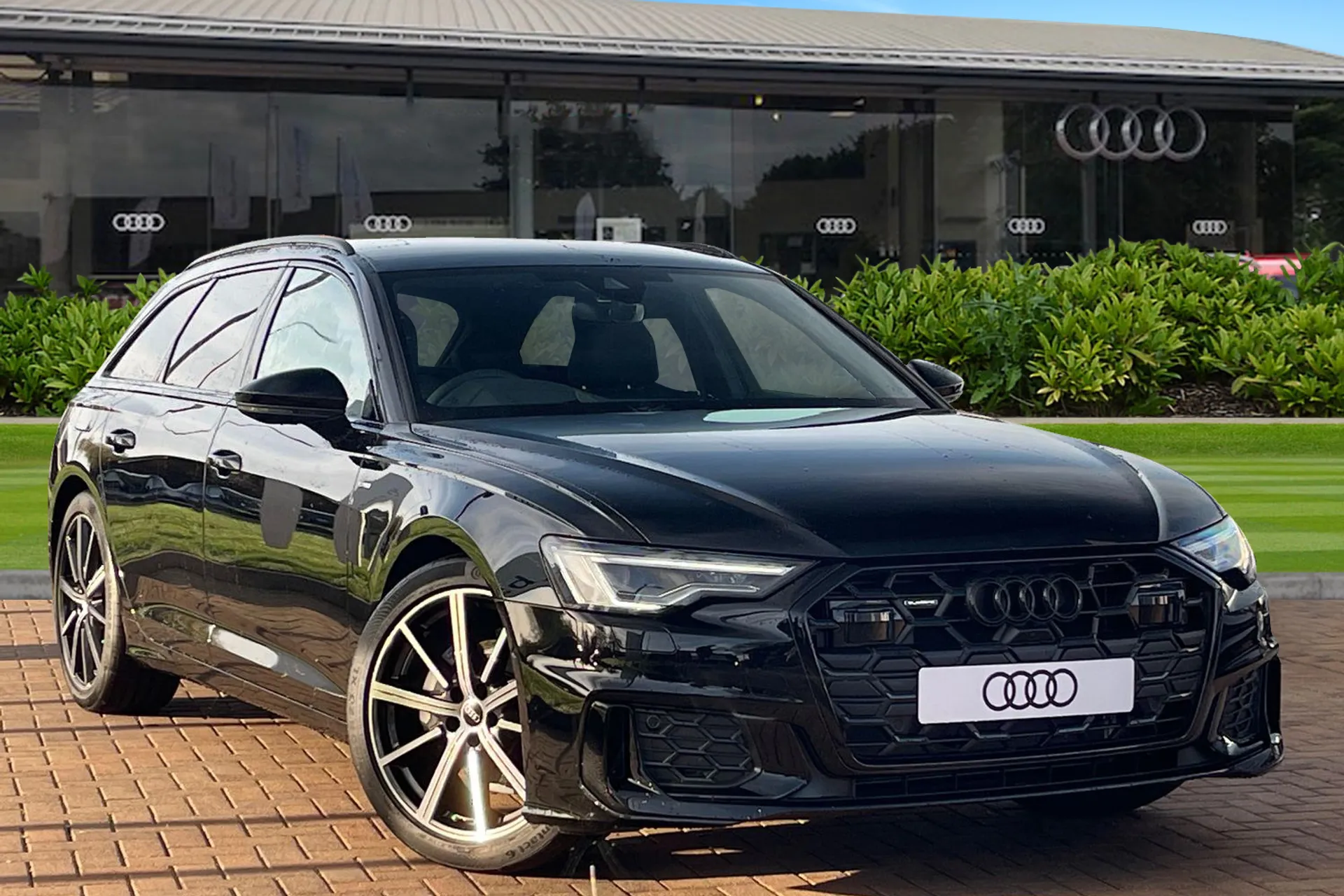 Main listing image - Audi A6 Avant