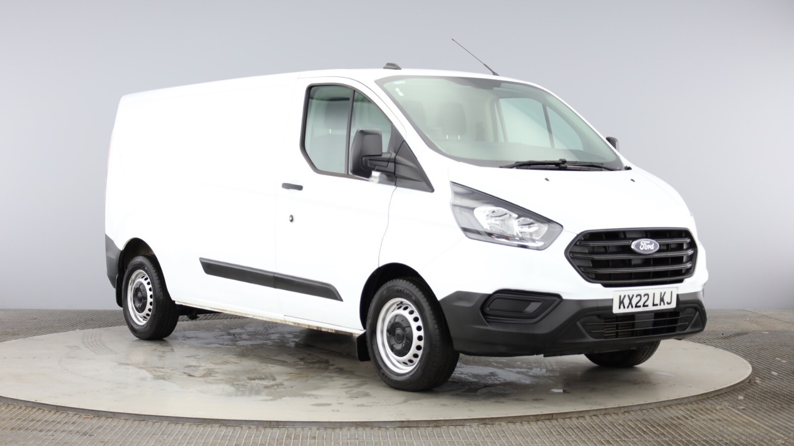 Main listing image - Ford Transit Custom