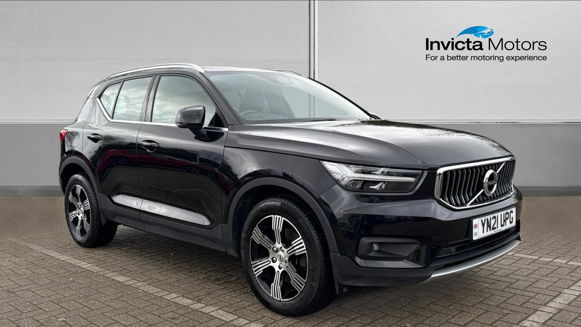 Main listing image - Volvo XC40