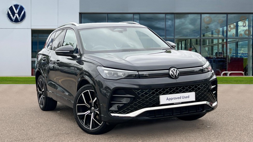 Main listing image - Volkswagen Tiguan