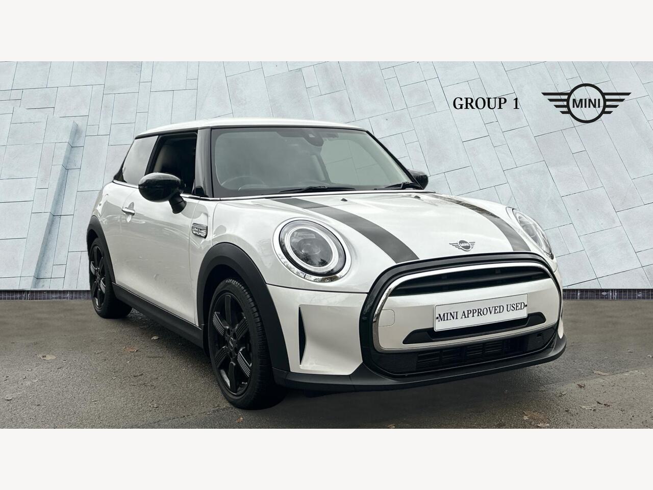 Main listing image - MINI Hatchback