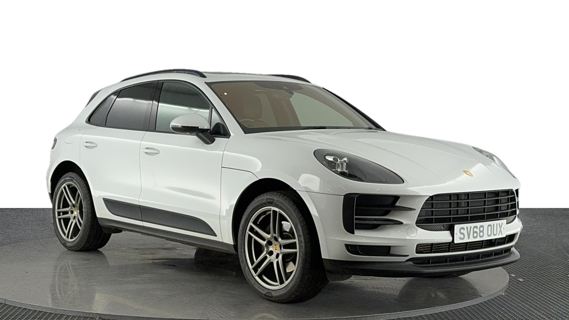 Main listing image - Porsche Macan