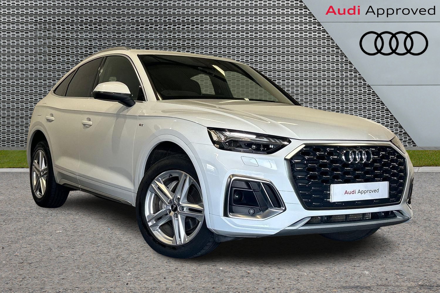 Main listing image - Audi Q5