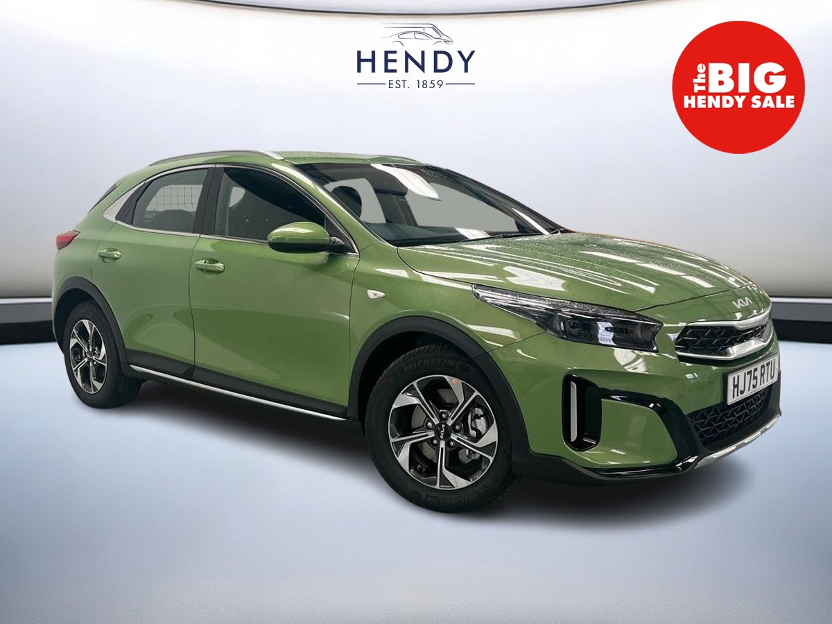 Main listing image - Kia XCeed