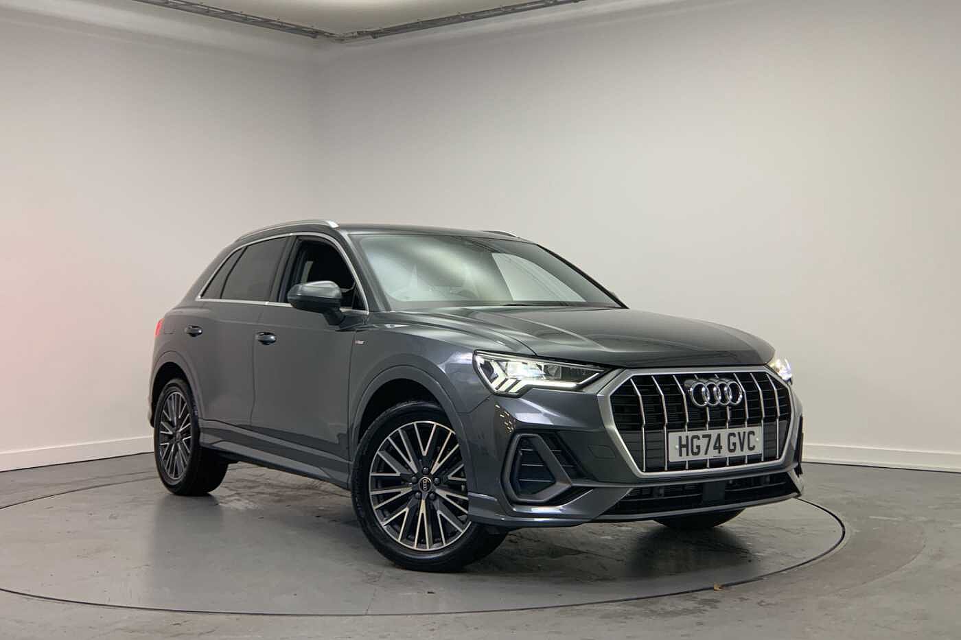 Main listing image - Audi Q3