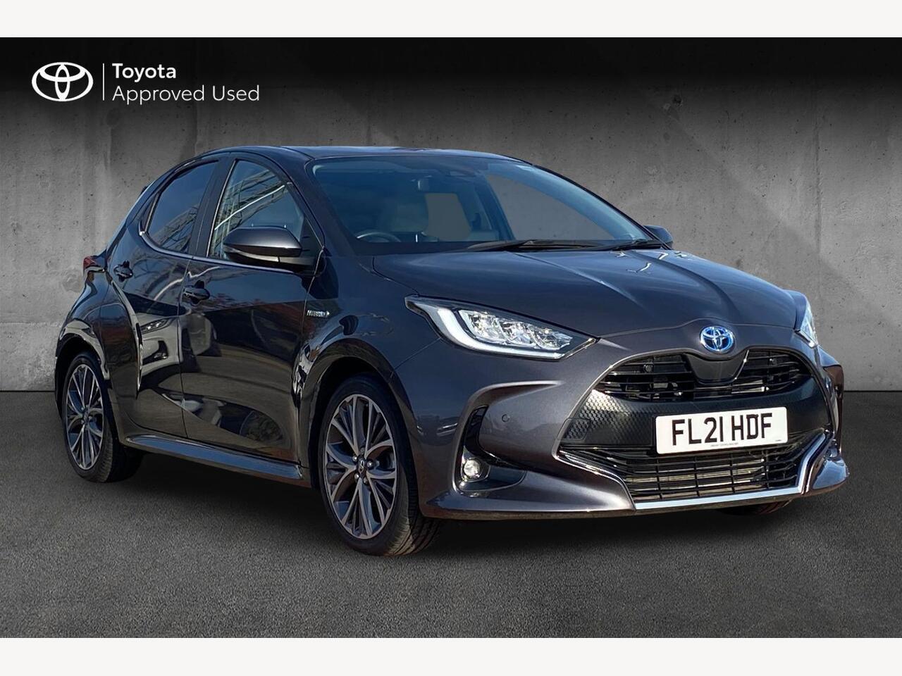 Main listing image - Toyota Yaris