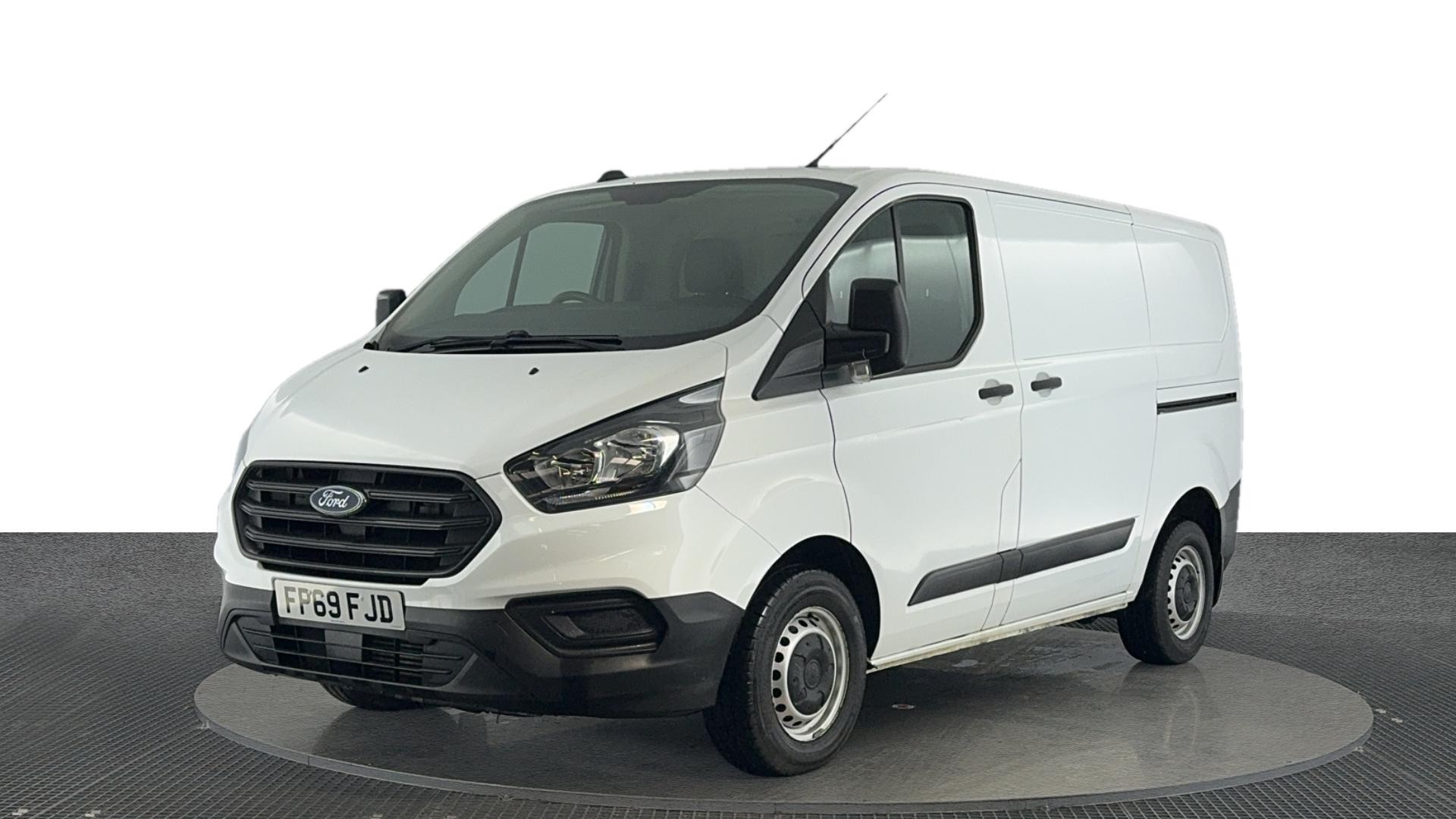 Main listing image - Ford Transit Custom