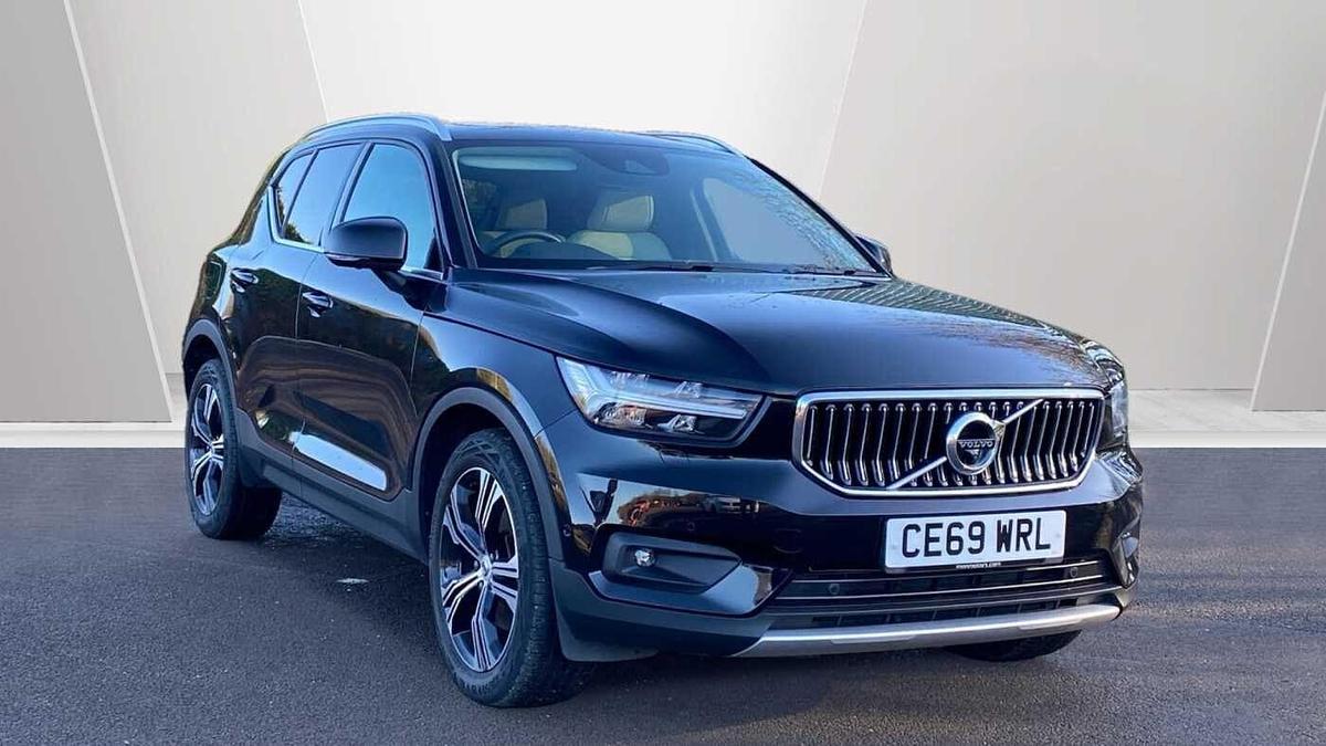 Main listing image - Volvo XC40