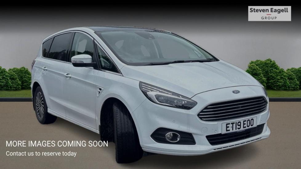 Main listing image - Ford S-MAX