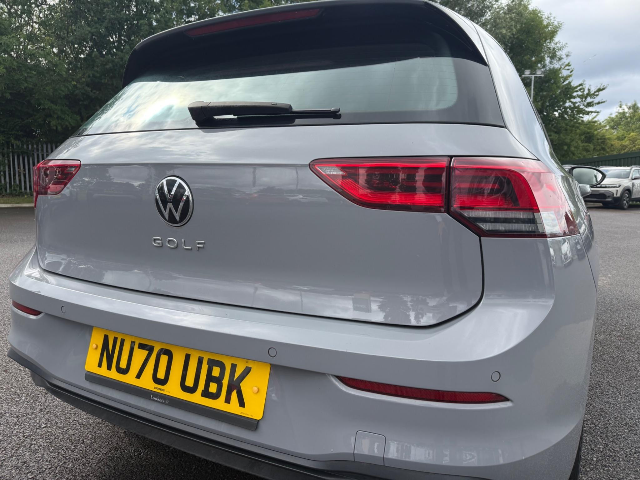 Main listing image - Volkswagen Golf