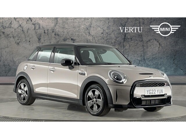 Main listing image - MINI Hatchback 5dr