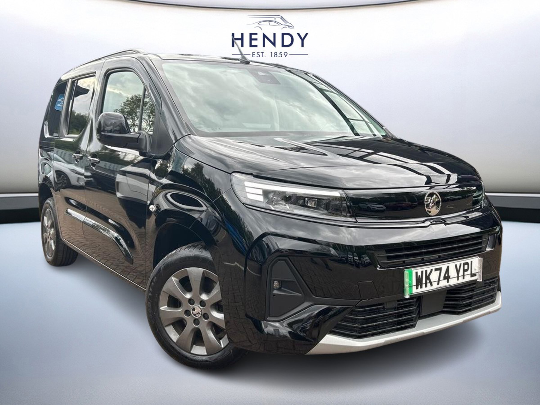 Main listing image - Vauxhall Combo Life