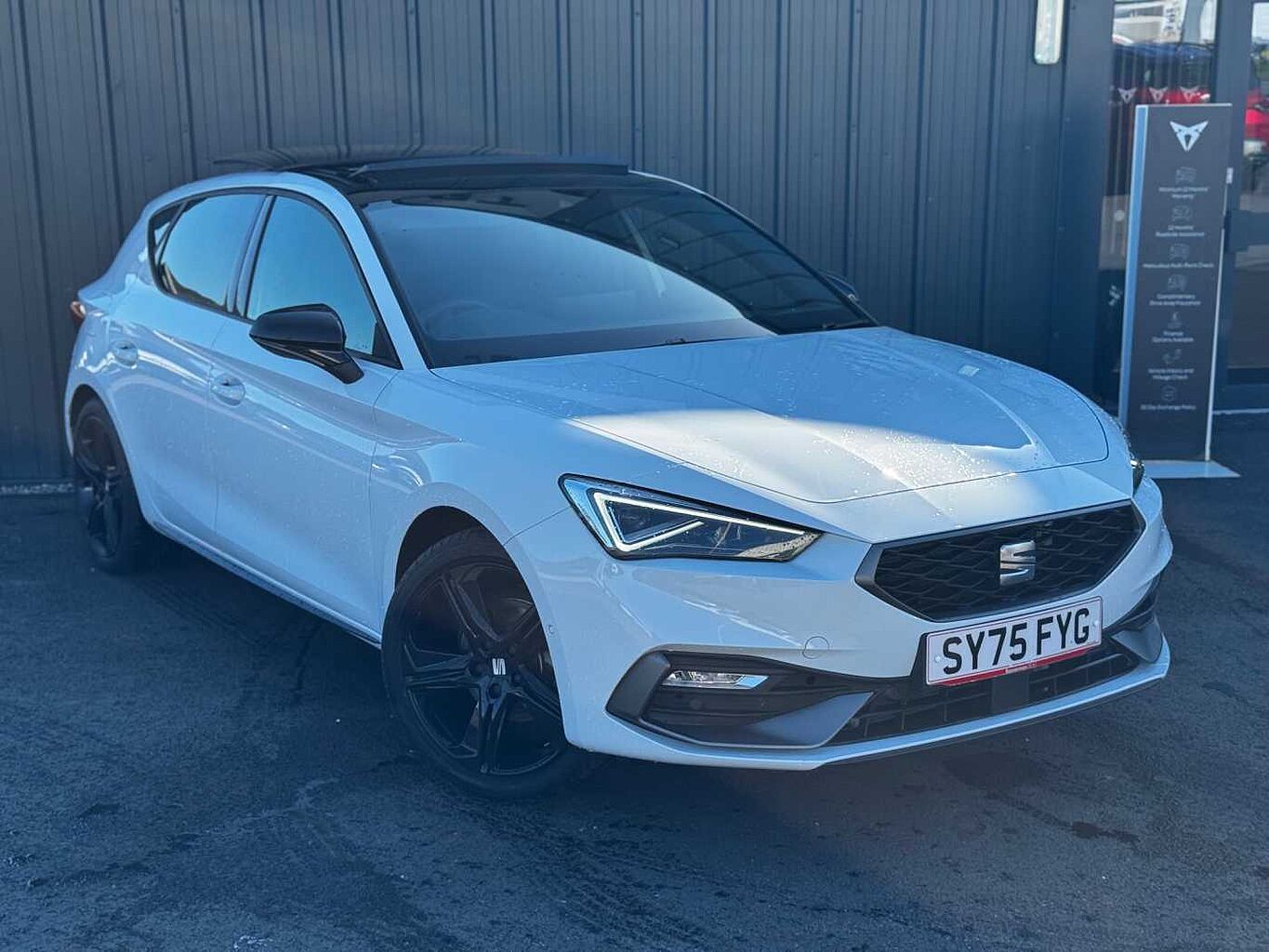 Main listing image - SEAT Leon