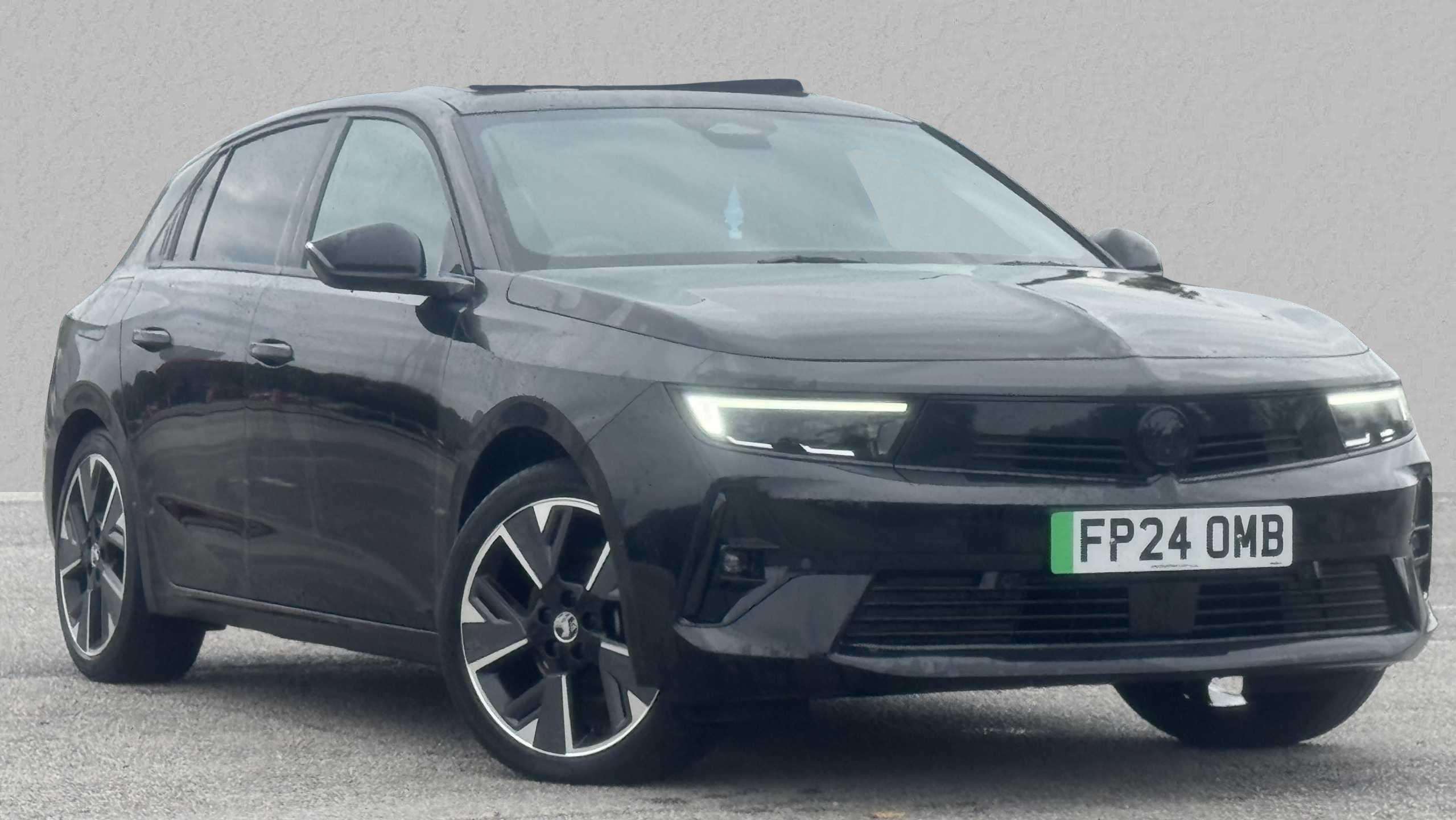 Main listing image - Vauxhall Astra