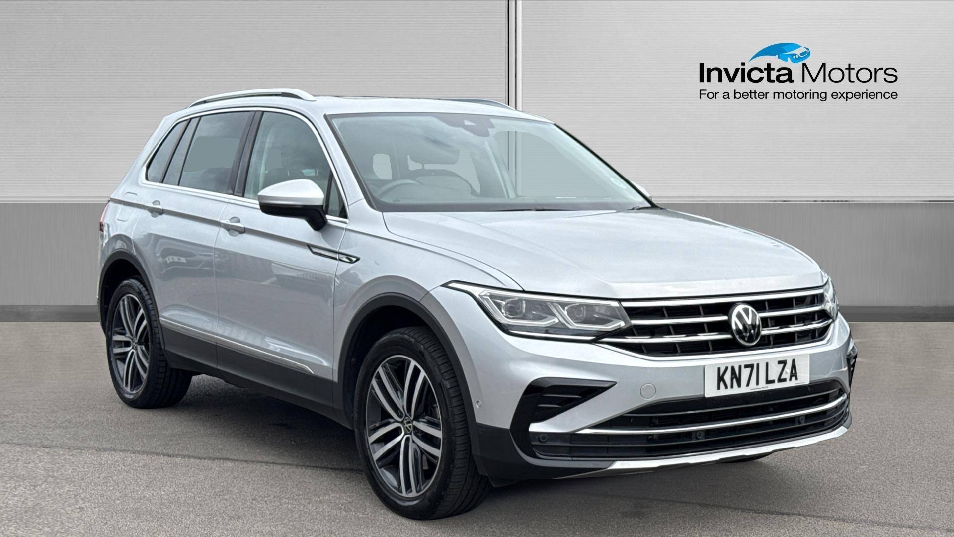 Main listing image - Volkswagen Tiguan