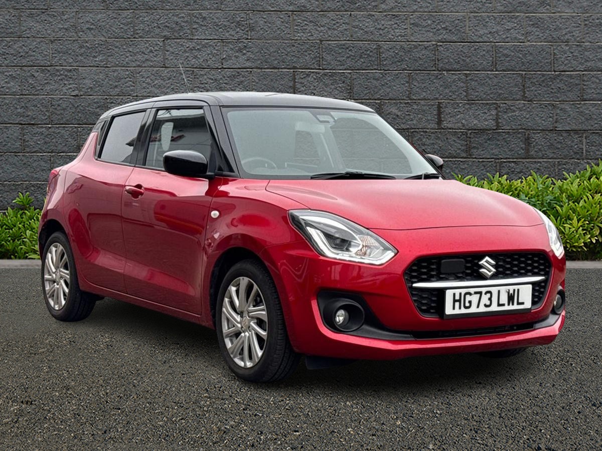 Main listing image - Suzuki Swift