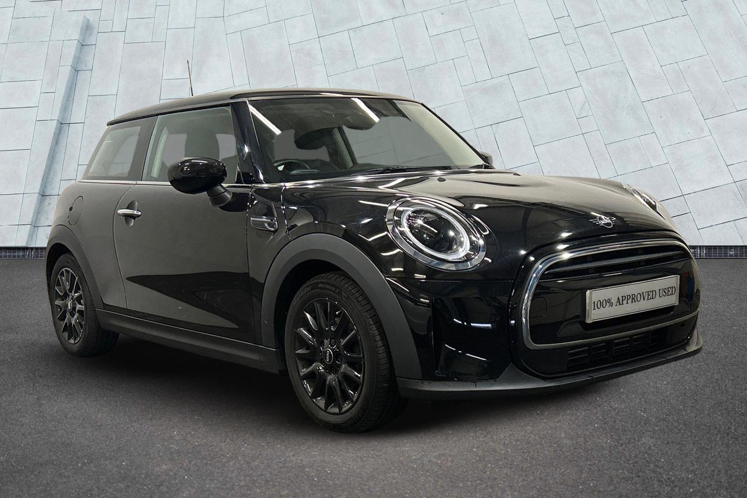 Main listing image - MINI Hatchback