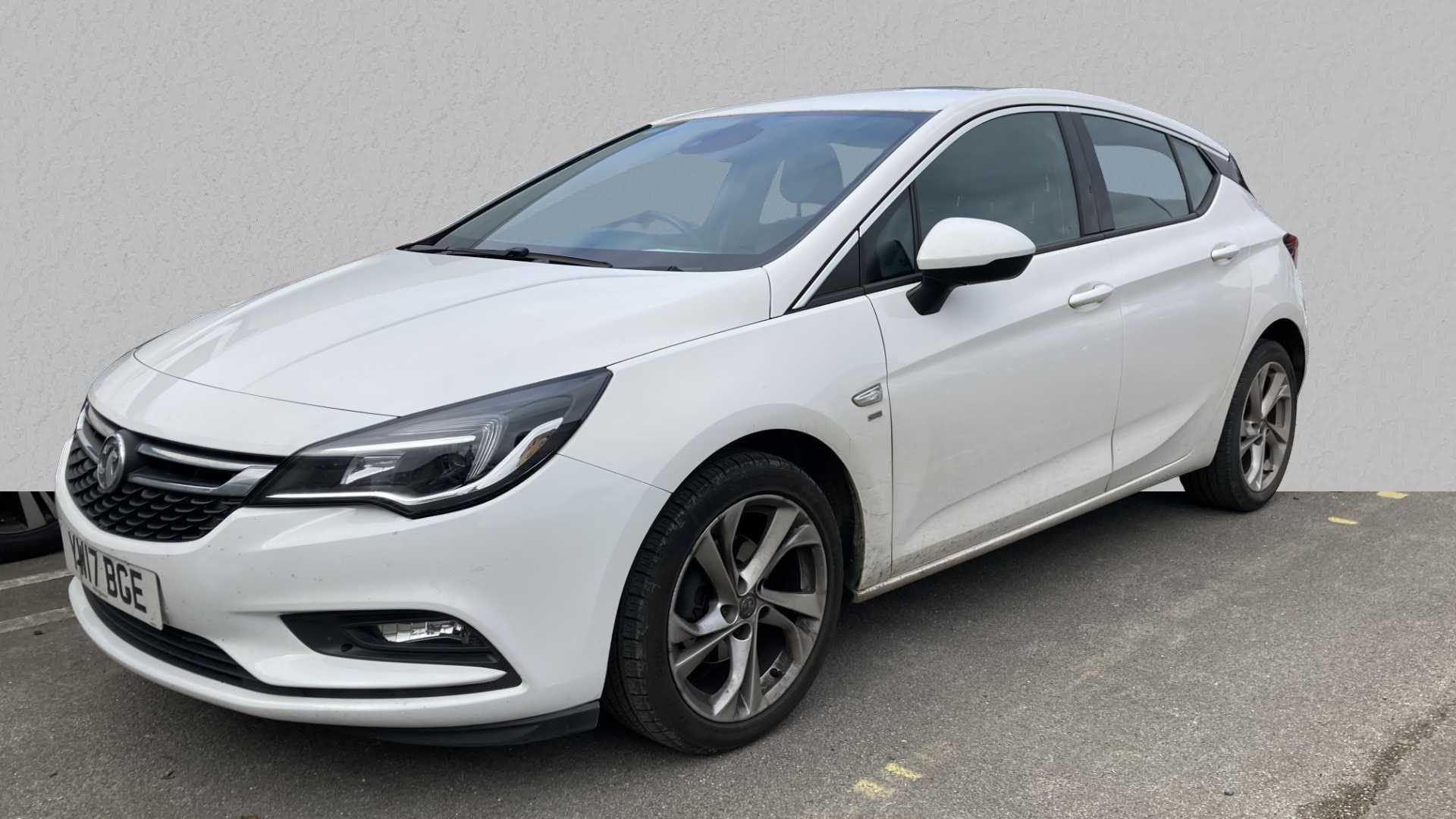 Main listing image - Vauxhall Astra