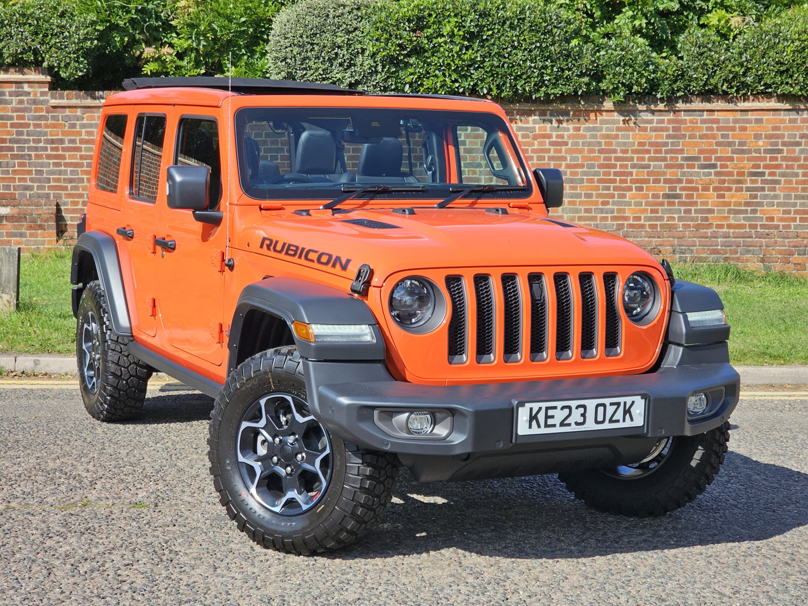 Main listing image - Jeep Wrangler