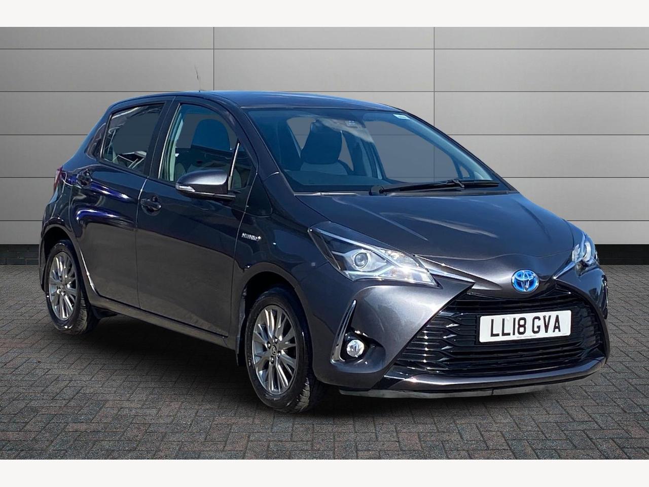 Main listing image - Toyota Yaris