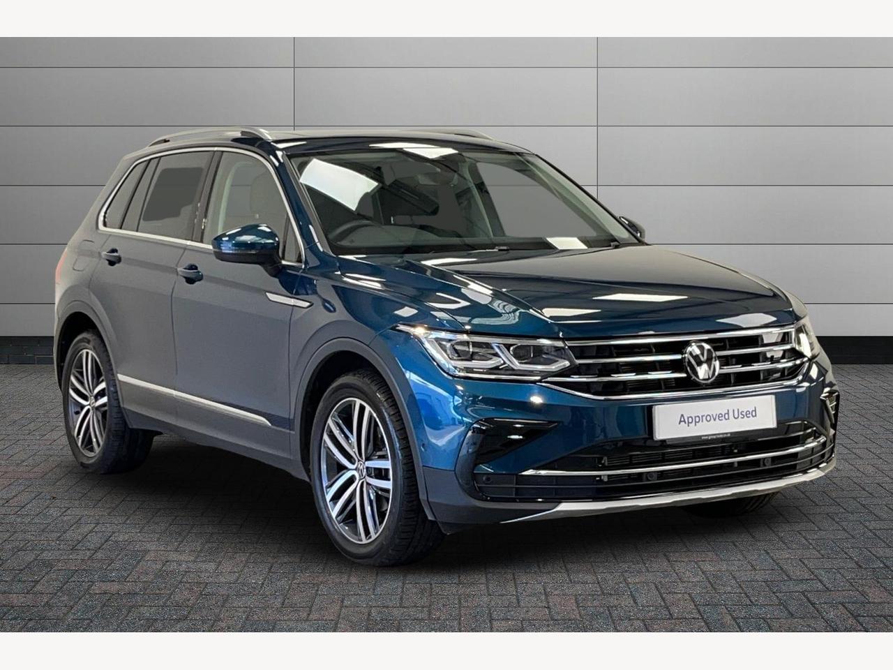 Main listing image - Volkswagen Tiguan