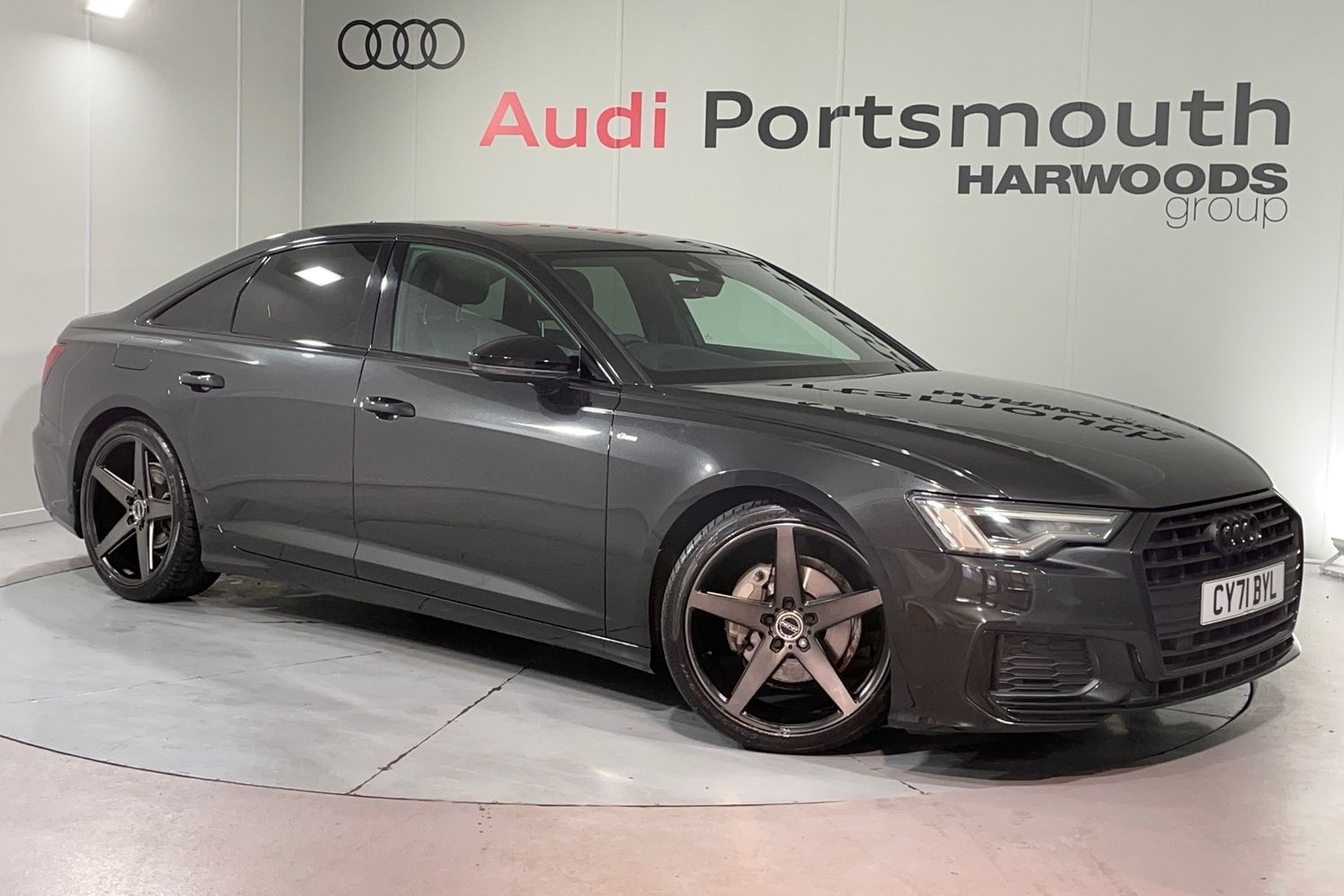 Main listing image - Audi A6