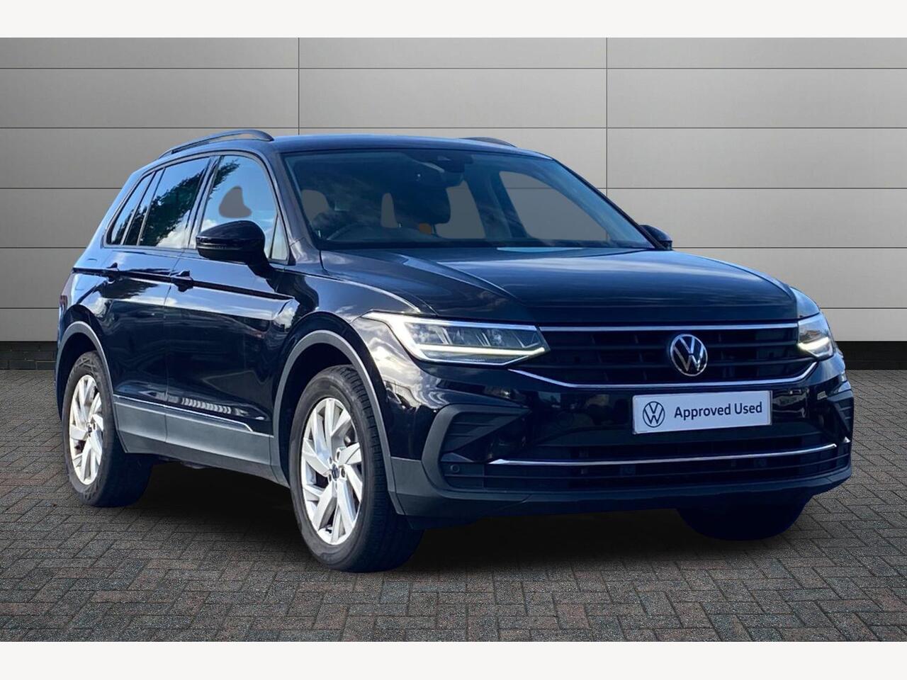 Main listing image - Volkswagen Tiguan